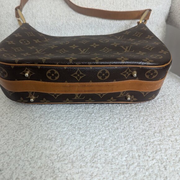 100% Authentic Vintage Louis Vuitton Hobo Bag - Picture 4 of 10